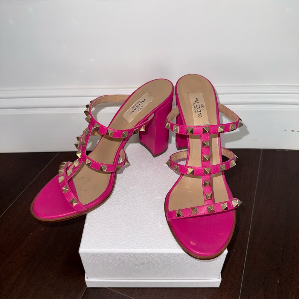 Valentino Fuchsia Studded Heels